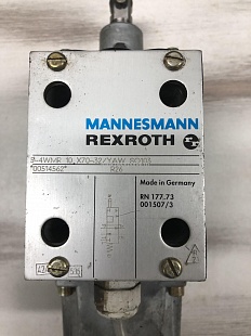 Bosch Rexroth 5-4wmr10x70-32 yaw so103